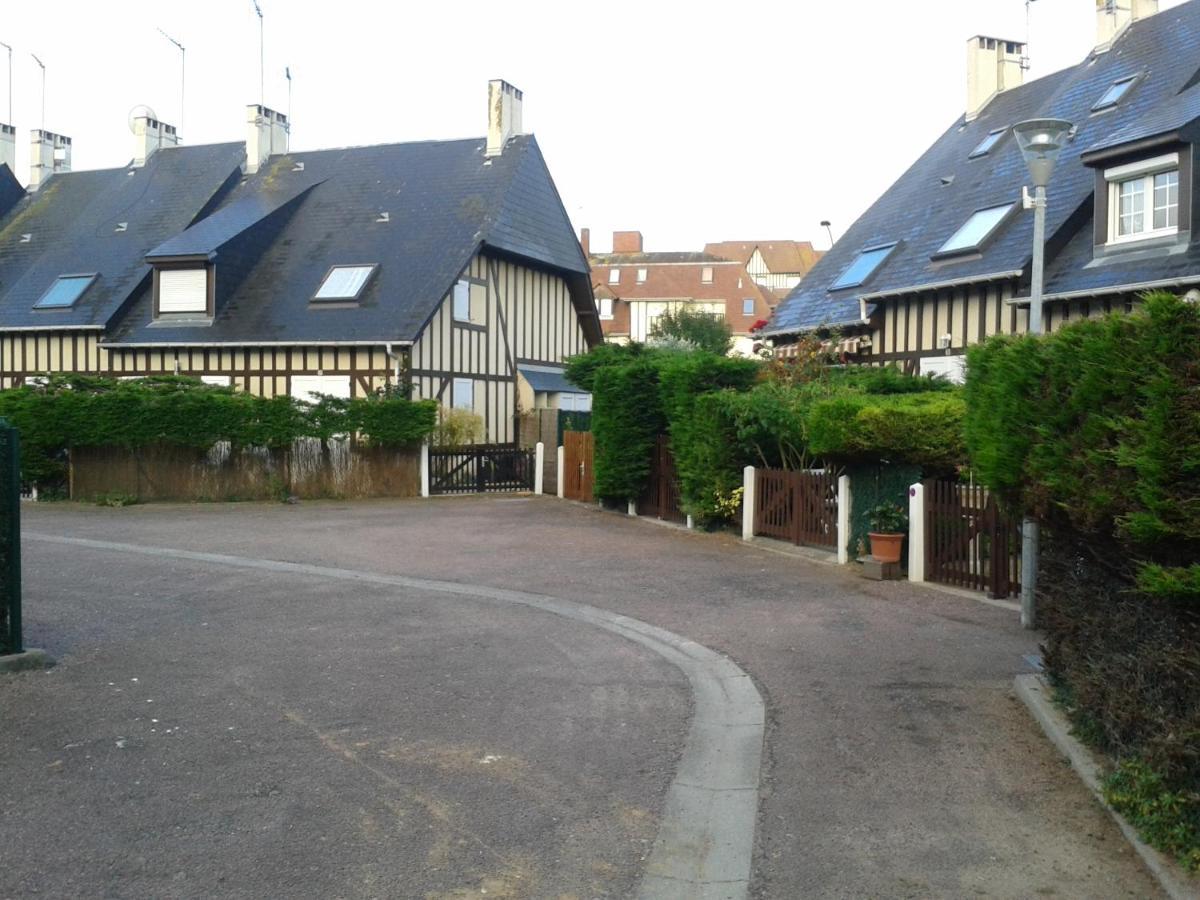 Cottage Duplex Villers Sur Mer 150 M De La Plage المظهر الخارجي الصورة